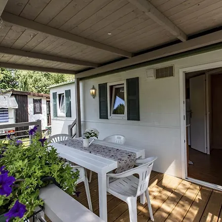 Ai Colli Fioriti 3* Castiglione dʼIntelvi