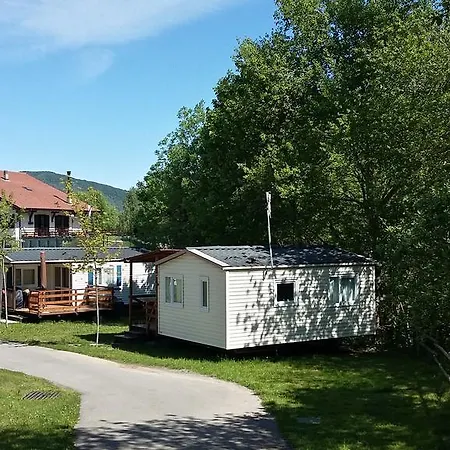 Kemping Ai Colli Fioriti 3*