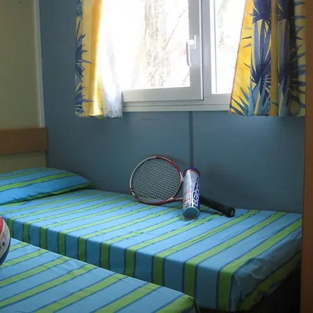 مكان تخييم Ai Colli Fioriti 3*